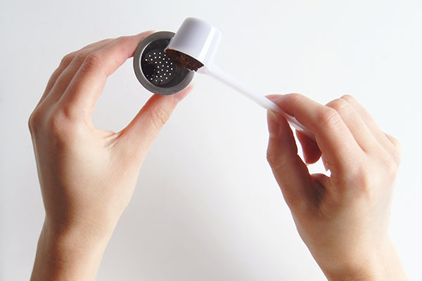 Step 1. How to use refillable coffee capsules