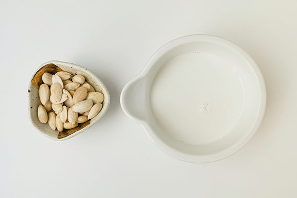 Using plant-based milk with your coffee pod machine - oat, soy or rice milk recipes